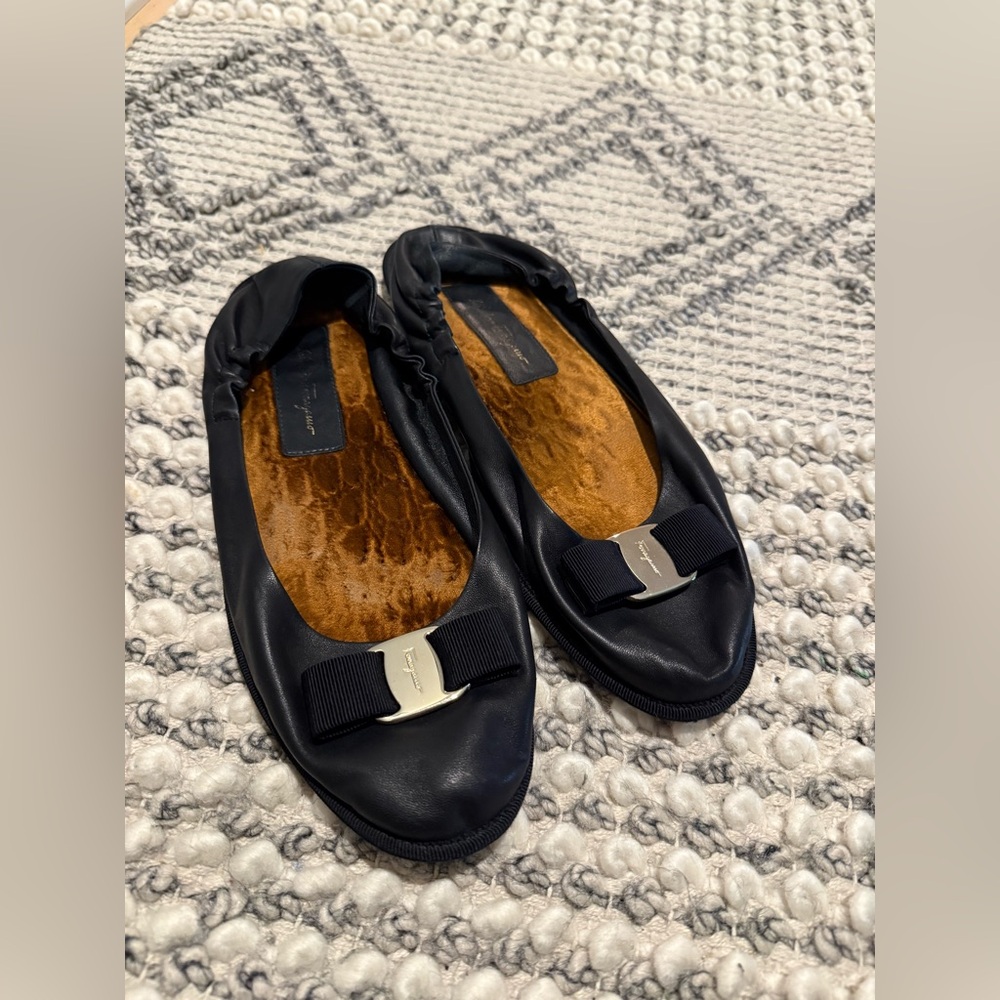 Salvatore Ferragamo Black Nomadic Stories Ballet Flats 9.5 C